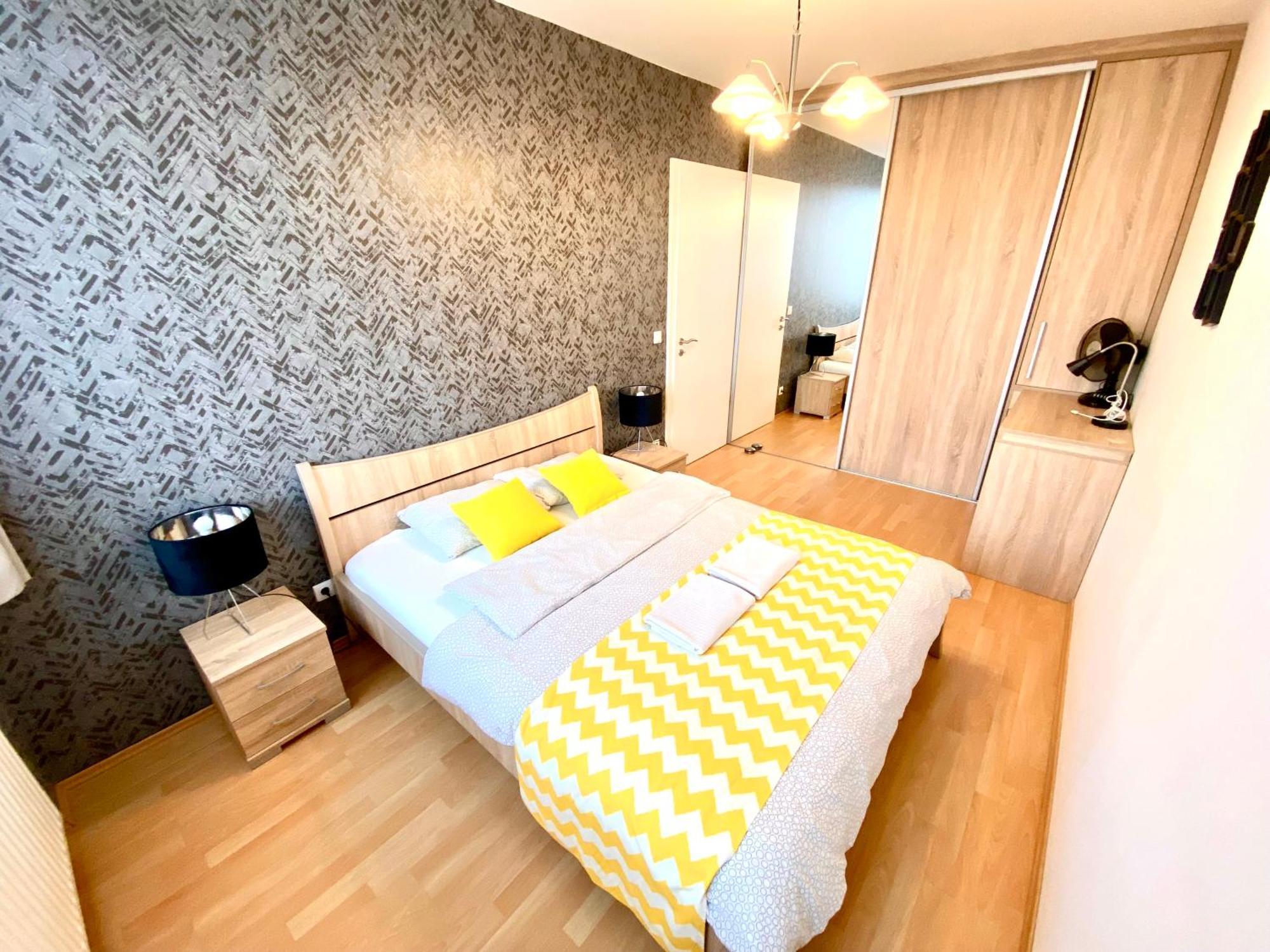 Keleti Studio Apartments Будапеща Екстериор снимка