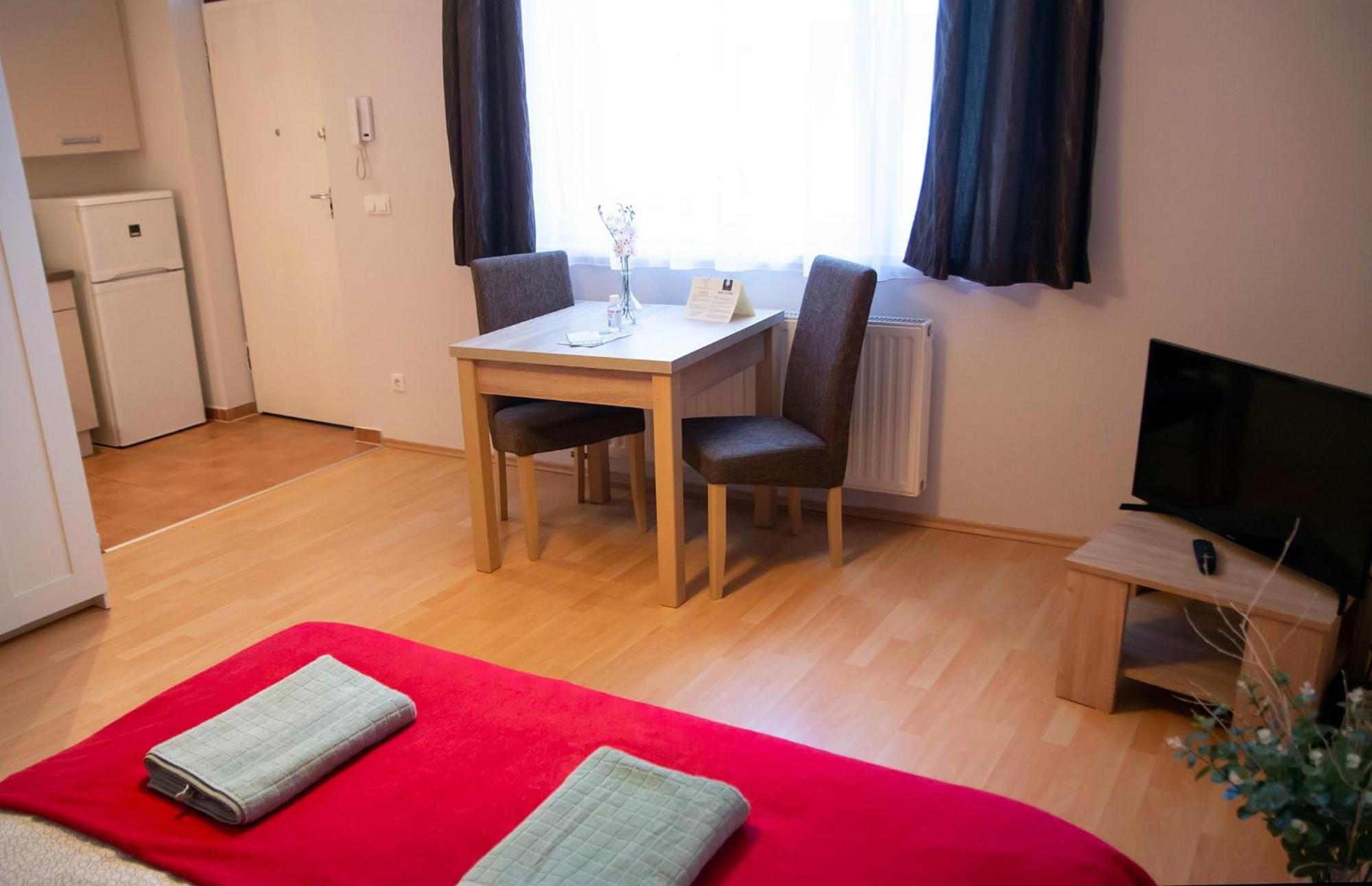 Keleti Studio Apartments Будапеща Екстериор снимка